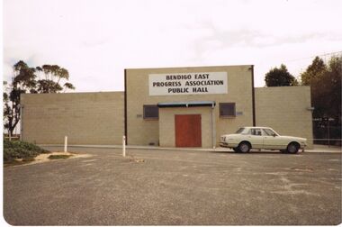 Photograph - BERT GRAHAM COLLECTION: BENDIGO EAST ASSOCIATION HALL, August 1980