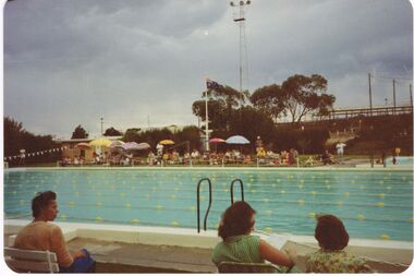 Photograph - BERT GRAHAM COLLECTION: BENDIGO EAST SWIMMING POOL, 1981