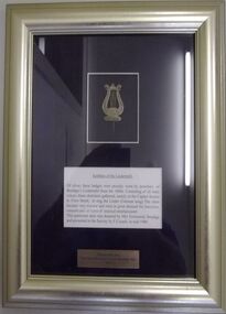 Award - GERMAN HERITAGE SOCIETY COLLECTION: EMBLEM OF THE LIEDERTAFEL