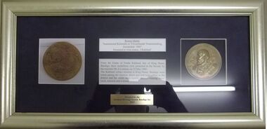 Medal - GERMAN HERITAGE SOCIETY COLLECTION: FRAMED MEDAL KAHLAND