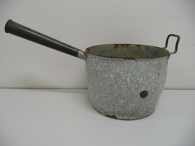 Domestic Object - ENAMELLED SAUCEPAN