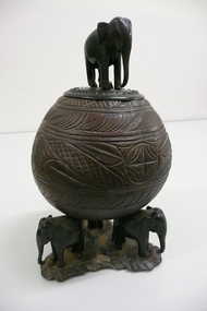 Decorative object - ELEPHANT ORNAMENT