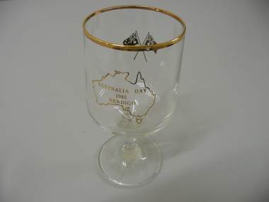 Souvenir - 3 SOUVENIR GLASSES AUSTRALIA DAY 1985, 1985