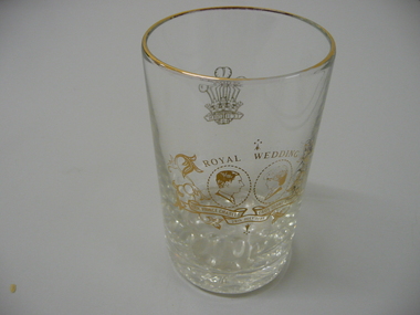 Souvenir - SOUVENIR GLASS ROYAL WEDDING, 29th July, 1981