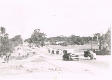 Photograph - JORDAN COLLECTION: VEHICLES PEOPLE ON THE ROAD, c1920