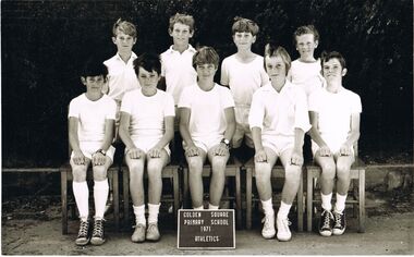 Photograph - LAUREL STREET PRIMARY SCHOOL COLLECITON: BOYS ATHLETICS TEAM 1971