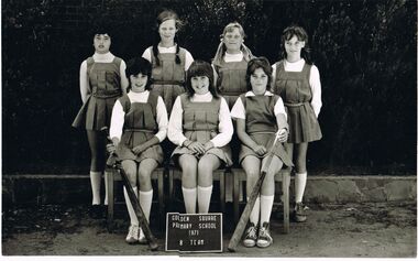 Photograph - LAUREL STREET PRIMARY SCHOOL COLLECTION: SOFTBALL OR BASEBALL