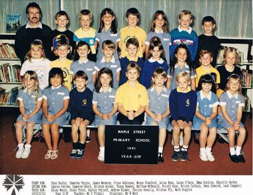 Photograph - MAPLE STREET PRIMARY SCHOOL COLLECTION:  GRADE 2/3F. 1991