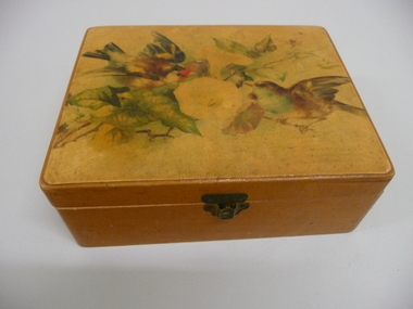 Container - TRINKET BOX, 2nd April, 1900