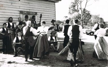 Photograph - PETER ELLIS COLLECTION: EMU CREEK BUSH BAND