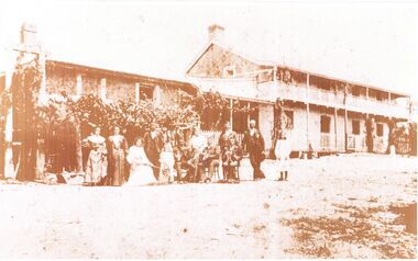 Photograph - PETER ELLIS COLLECTION: GROUP OF PEOPLE