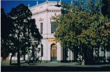 Photograph - PETER ELLIS COLLECTION: SANDHURST HOTEL
