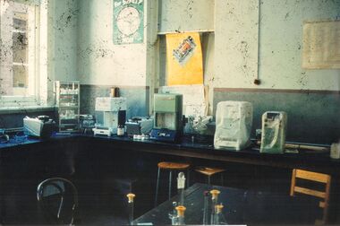 Photograph - PETER ELLIS COLLECTION: BALANCE ROOM