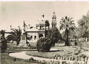 Photograph - DAWN SMITH COLLECTION: PHOTOS OF BENDIGO, c1929