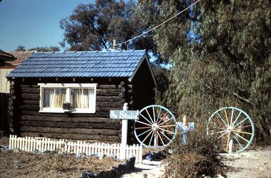 Slide - FLEMING COLLECTION: 1950S BENDIGO SLIDE, 1950s