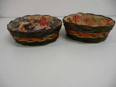 Container - TWO SMALL CHINESE SEWING BASKETS, 1900-1940