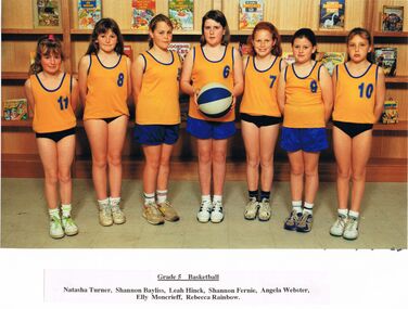 Photograph - GOLDEN SQUARE LAUREL STREET P.S. COLLECTION: PHOTOGRAPH - GSPS GRADE 5 BASKETBALL 1993