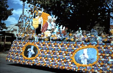 Slide - FLEMING COLLECTION: 1950S BENDIGO SLIDE, 1950s