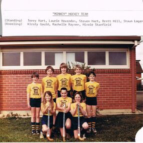 Photograph - GOLDEN SQUARE LAUREL STREET P.S. COLLECTION: PHOTOGRAPH 'MINKEY' HOCKEY TEAM