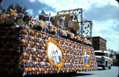 Slide - FLEMING COLLECTION: 1950S BENDIGO SLIDE, 7 April 1958