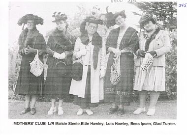 Photograph - GOLDEN SQUARE LAUREL STREET P.S. COLLECTION: MOTHERS' CLUB