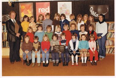 Photograph - GOLDEN SQUARE LAUREL STREET P.S. COLLECTION: GRADE 1,2,3 1978