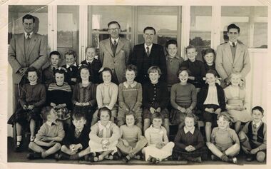 Photograph - GOLDEN SQUARE LAUREL STREET P.S. COLLECTION: RURAL SCHOOL 1951 - 52 MRS BOYS