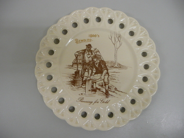 Souvenir - BENDIGO SOUVENIR PLATE, 1985