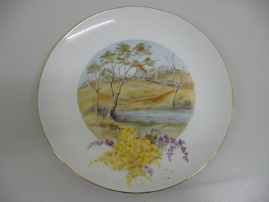 Decorative object - HAND PAINTED PLATE