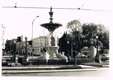Photograph - RANDALL COLLECTION: ALEXANDRA FOUNTAIN, BENDIGO