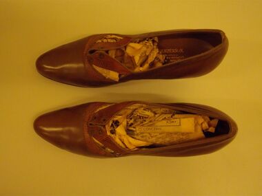 Clothing - LYDIA CHANCELLOR COLLECTION: SHOES