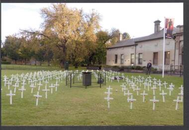 Photograph - ELAINE SWANSON COLLECTION: ANZAC  DAWN SERVICE 2015 RSL BENDIGO