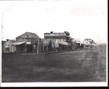 Photograph - W. D. MASON COLLECTION: MUNDY STREET, BENDIGO 1860'S, 1860