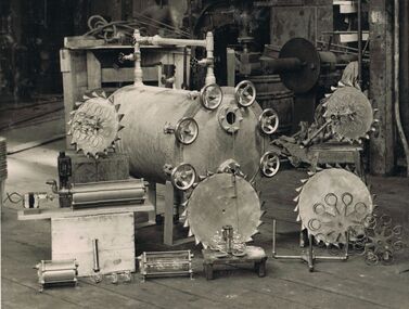 Photograph - BILL ASHMAN COLLECTION: LARGE SCALEBUOY UNIT