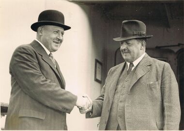 Photograph - BILL ASHMAN COLLECTION: TWO MEN SHAKING HANDS