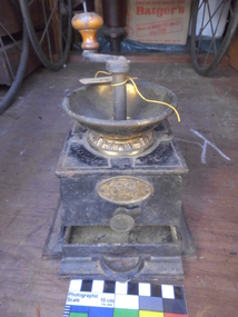 Machine - CAST IRON COFFEE GRINDER