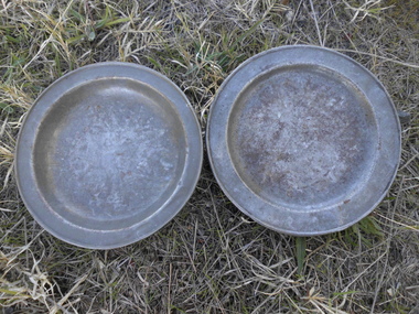 Domestic Object - 2 METAL TIN PLATES