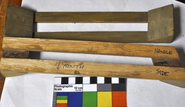 Tool - UNKNOWN WOODEN PAIR OF 'SLIDE' TEMPLATES?
