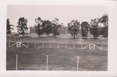 Photograph - BENDIGO GAOL