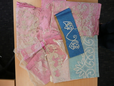 Textile - MACKAY COLLECTION: ASSORTED LACE PROJECTS
