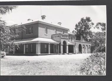 Photograph - RAVENSWOOD HOMESTEAD