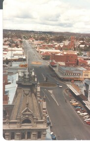 Photograph - COLOUR PHOTO OF WILLIAMSON STREET BENDIGO