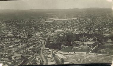 Photograph - AERIAL PHOTOGRAPH OF BENDIGO : 1928