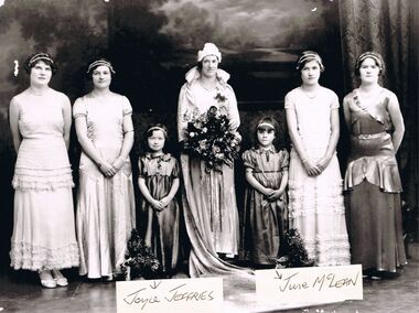 Photograph - PATRICIA COLES (NEE MCLEAN) COLLECTION: BENDIGO EASTER PARADE QUEEN COMPETITION 1930