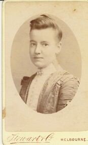 Photograph - SMALL PORTRAIT PHOTOGRAPH OF YOUNG WOMAN