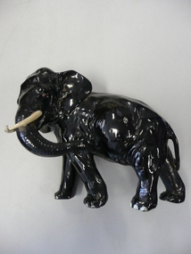 Decorative object - ELEPHANT STATUE