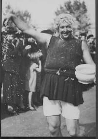 Photograph - IVOR BROOK HAMILTON ( BON ) BEVES