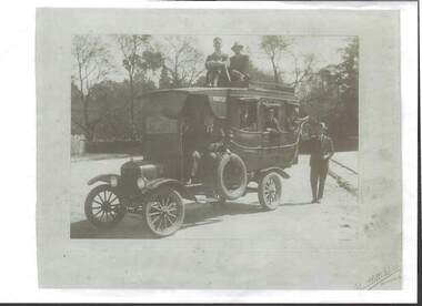 Photograph - VI CATTANACH COLLECTION: HUNTLY BUS