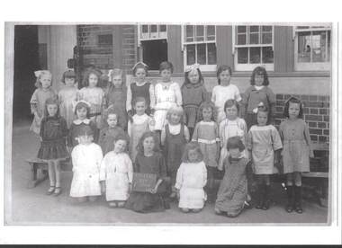 Photograph - VIOLET STREET STATE SCHOOL