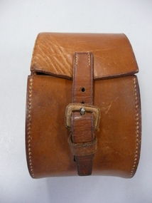 Accessory - LEATHER CASE WITH HAIR BRUSHES